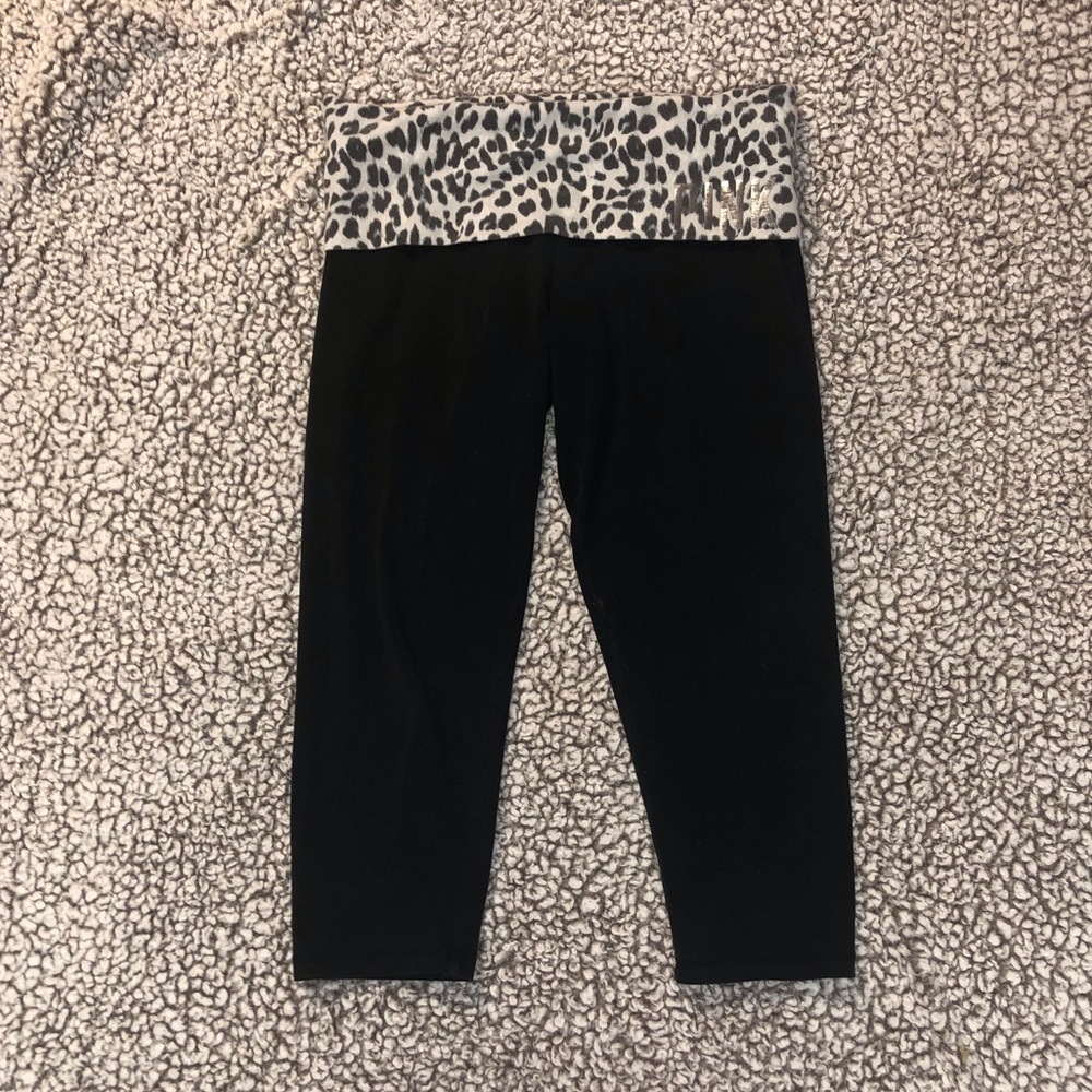 Small Pink Yoga Crops